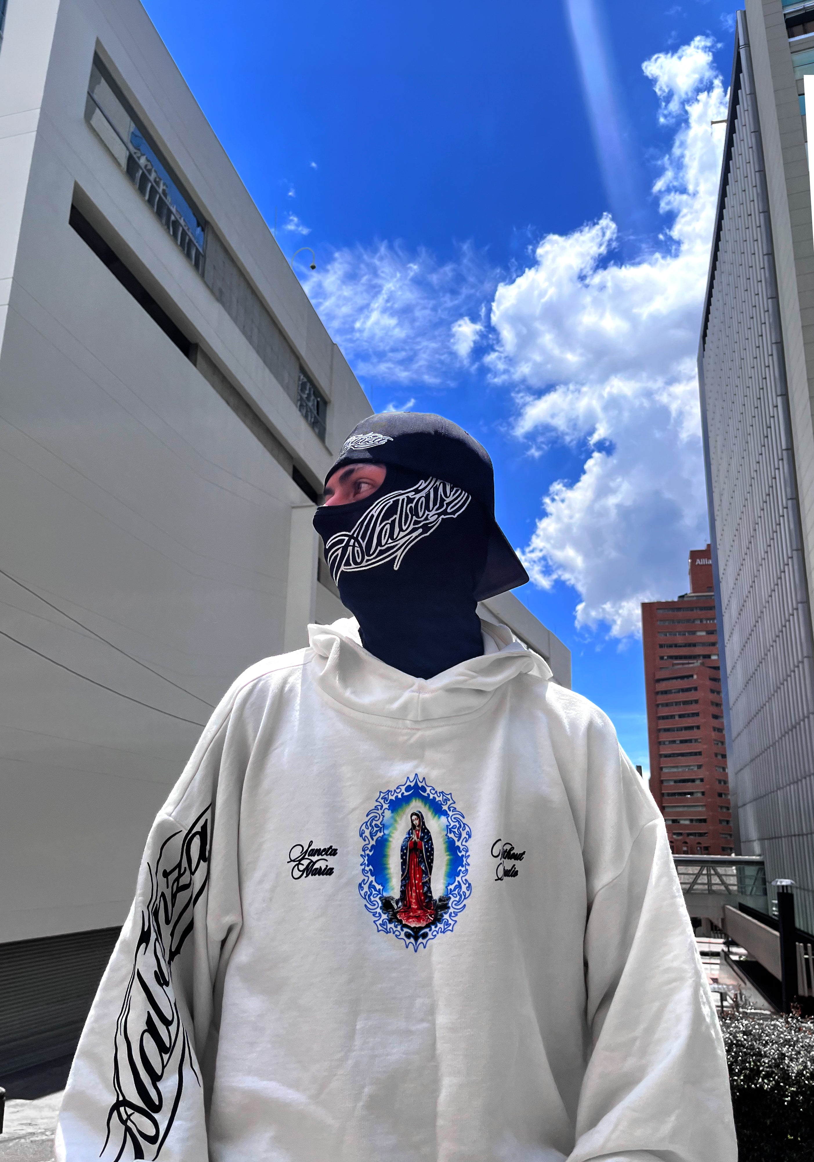 Hoodie Oversize “Sancta Maria” | Blanco