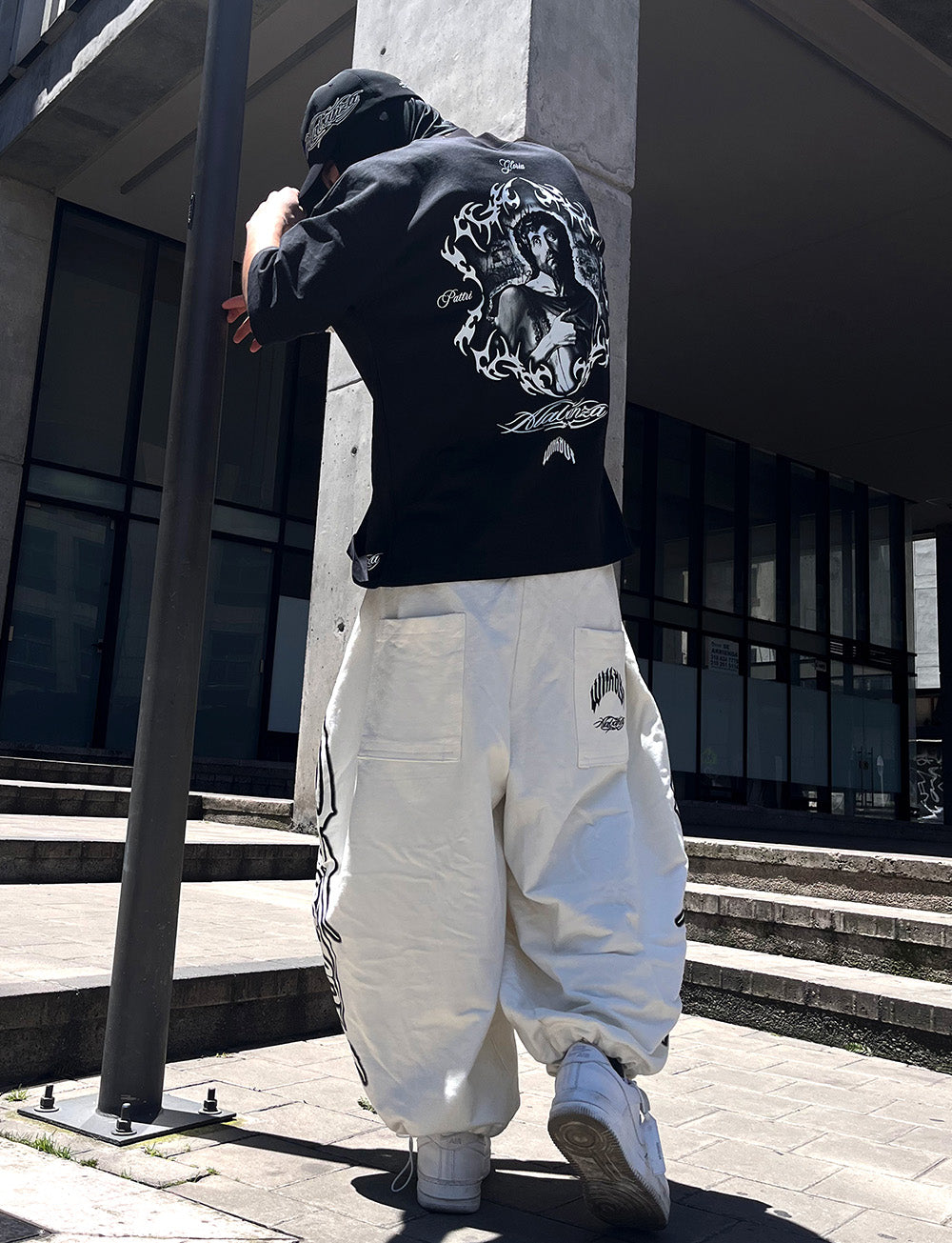 Camiseta Oversize “Gloria Pattri Sacto” | Negra
