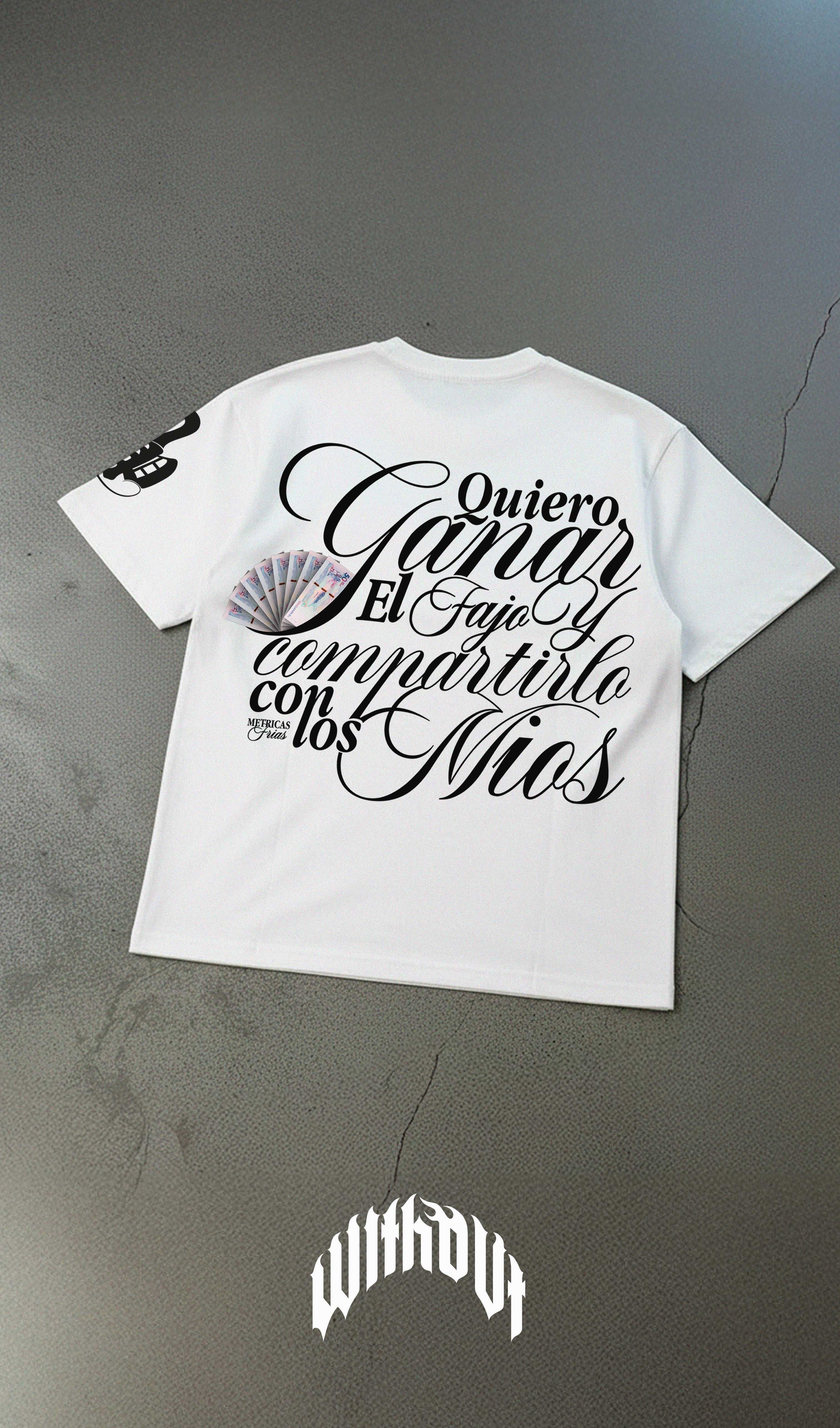 Camiseta Oversize Magia Negra Métricas Frías