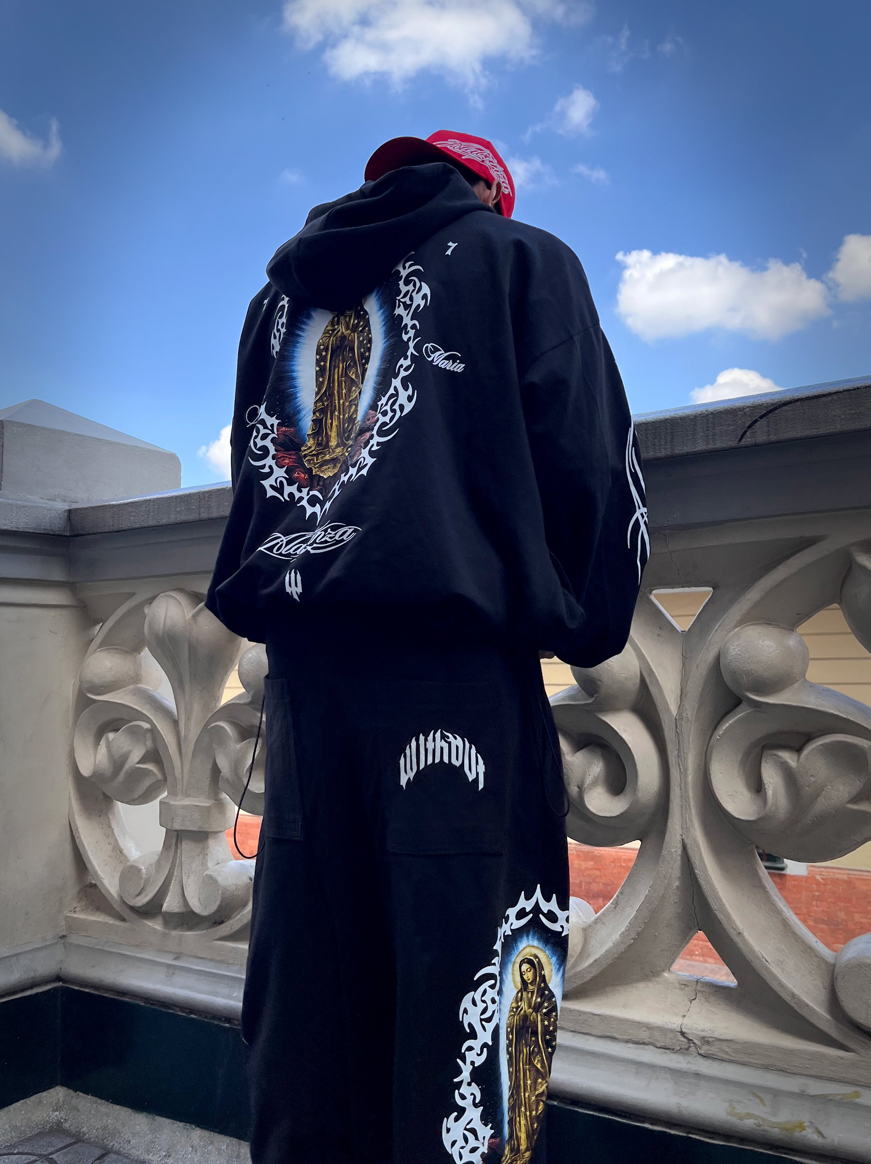 Hoodie Oversize “Sancta Maria” | Negro